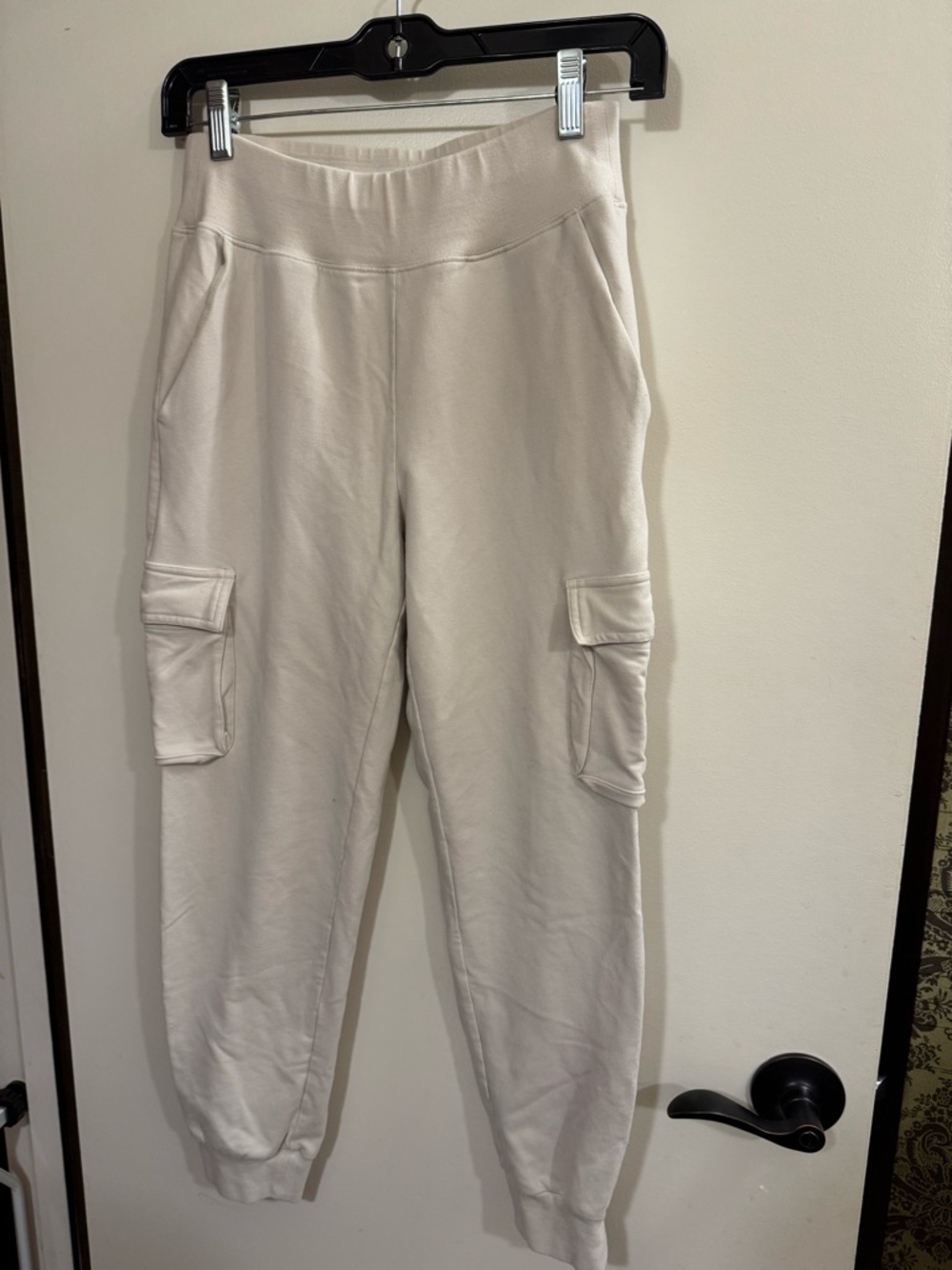 EUC alo sweatpant joggers // S